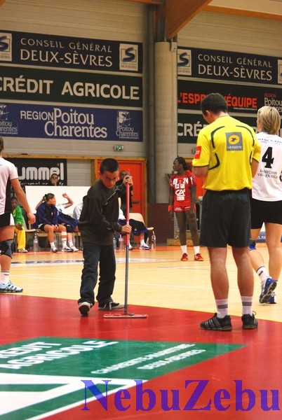 Hand_Celles_Lyon_44 [800x600].jpg